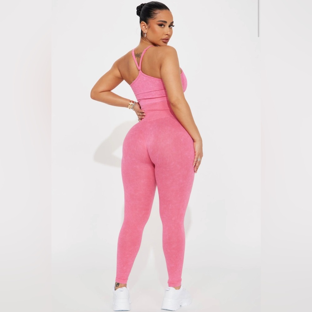 Set 2 Pieces deportivo atlétic California color pink size Small - Picture 3 of 3